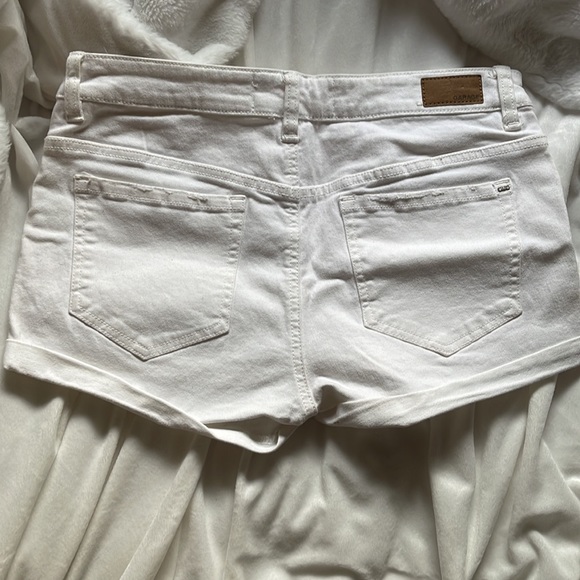 White denim shorts - Picture 2 of 3